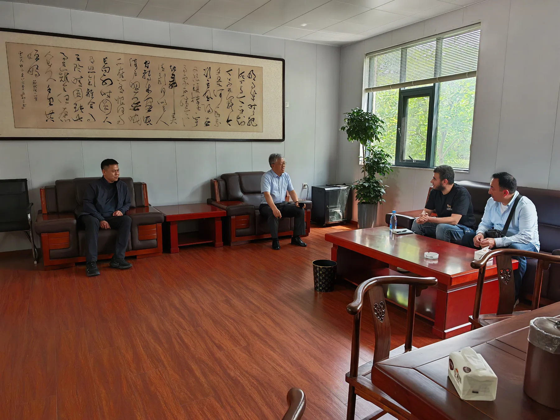Korsal Invest from Uzbekistan visits Henan Longxiang